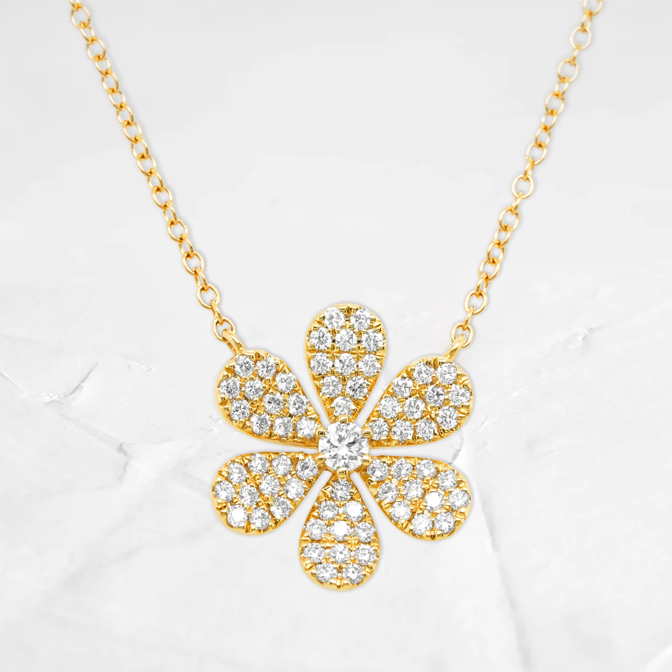 Daisy Necklace