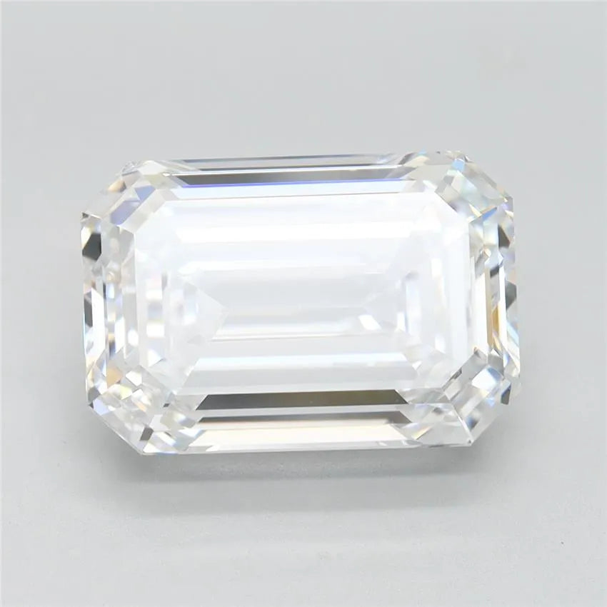 4.44ct Emerald Lab Grown Diamond (Colour D, Clarity IF, IGI Certified)