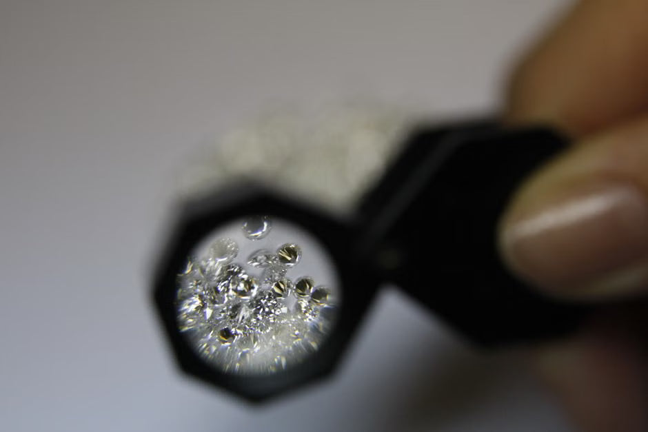 Everything You Must Check When Shopping CVD Diamonds Online