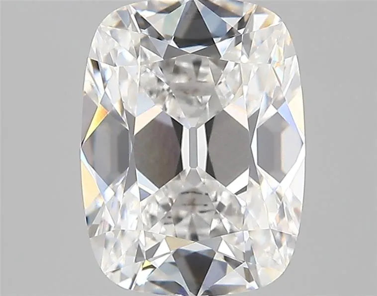 3.04ct Cushion Lab Grown Diamond (Colour E, Clarity VVS1, IGI Certified)
