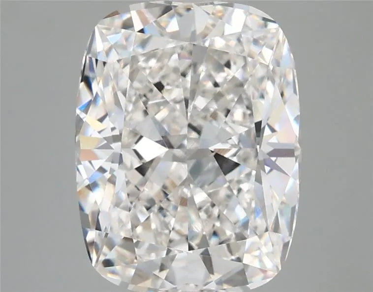 4.09ct Cushion modified Lab Grown Diamond (Colour F, Clarity VVS1, IGI Certified)